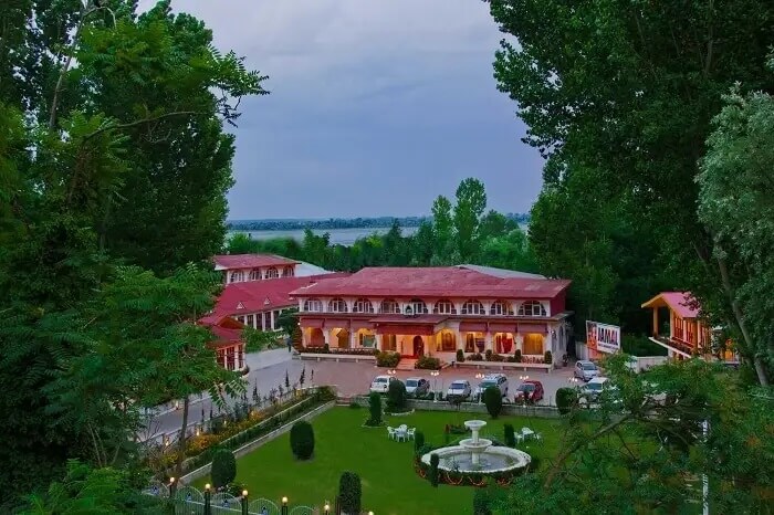 Hotels In Srinagar Kashmir