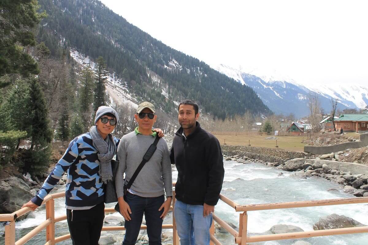 Kashmir Tour Packages From Chennai