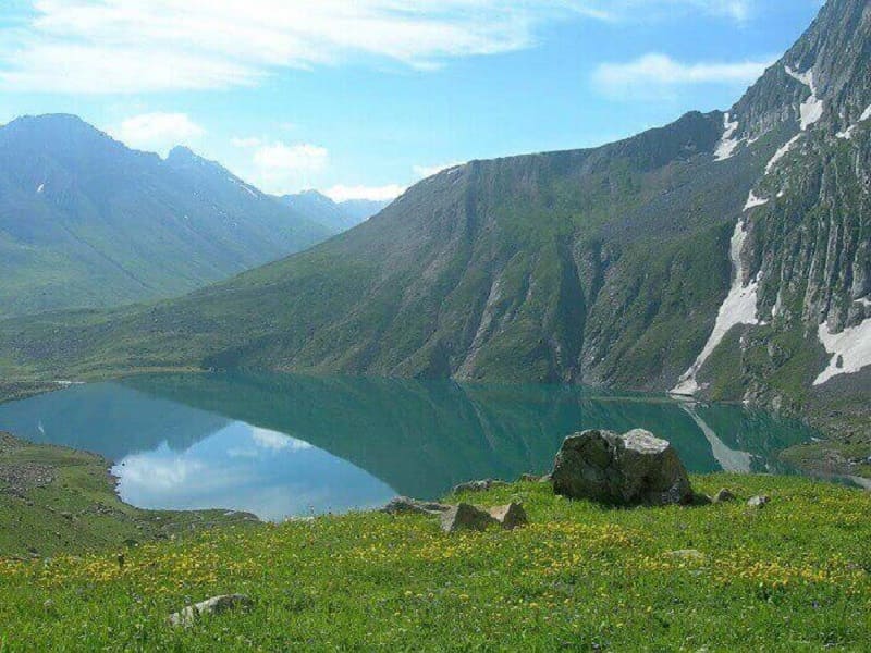 Kashmir Travelling Voyage